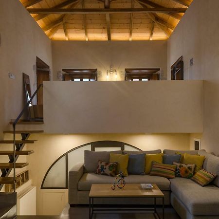 Panthemis Villa Leonidio Exterior photo